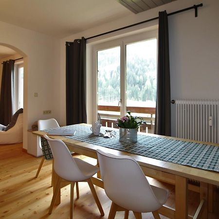 Appartement Roza'S Nest By Isa Badkleinkirchheim à Bad Kleinkirchheim Extérieur photo